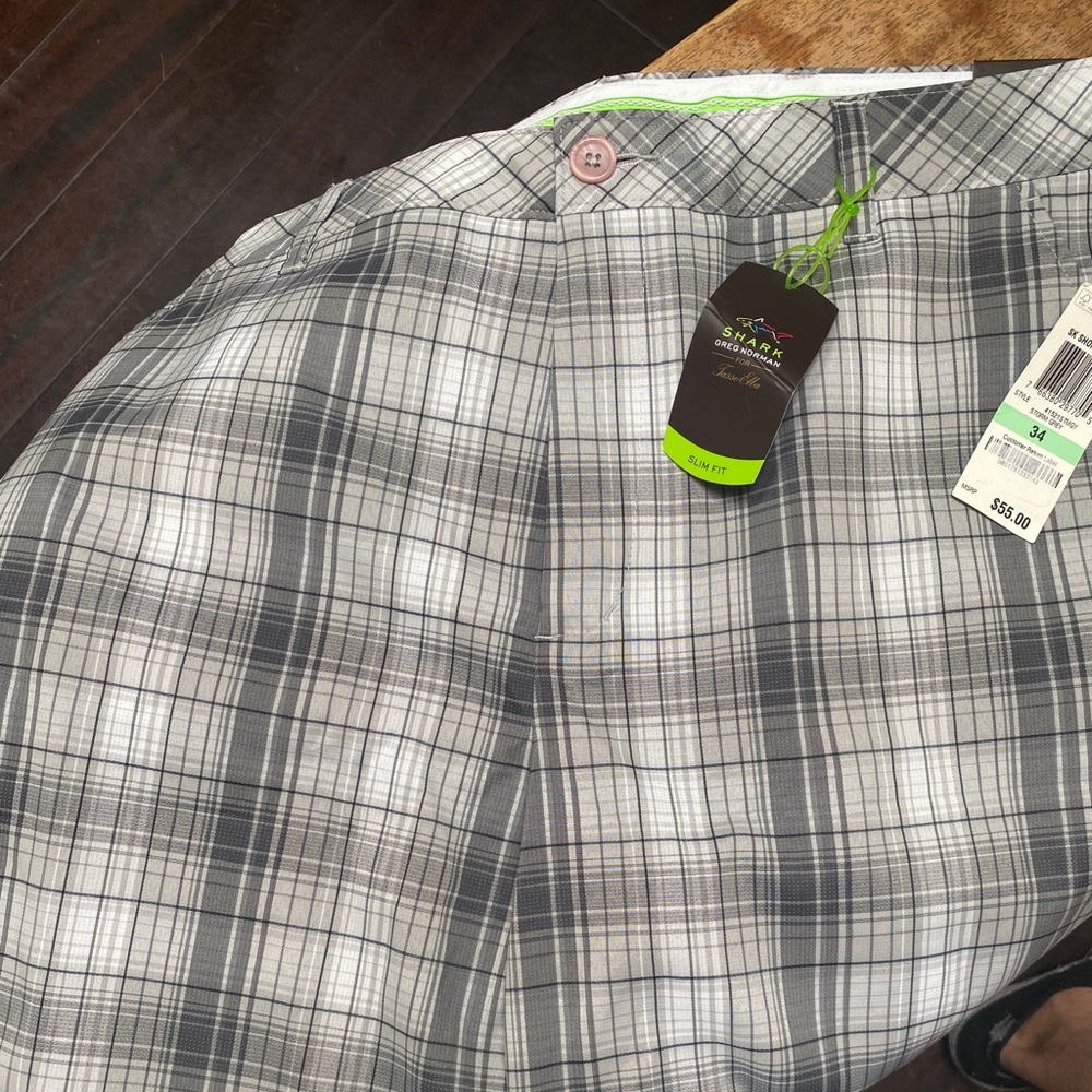 Greg Norman Slim Fit Golf Shorts